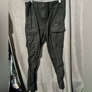 32/30 black jogger cargo pants